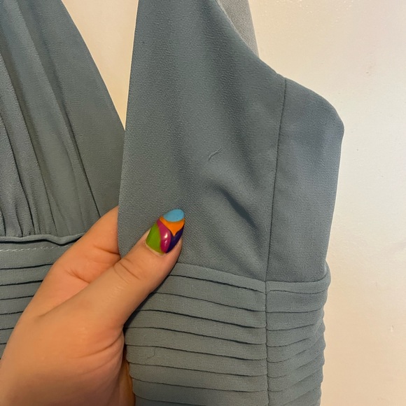 DONATED Beautiful pleated maxi dress - Picture 11 of 13